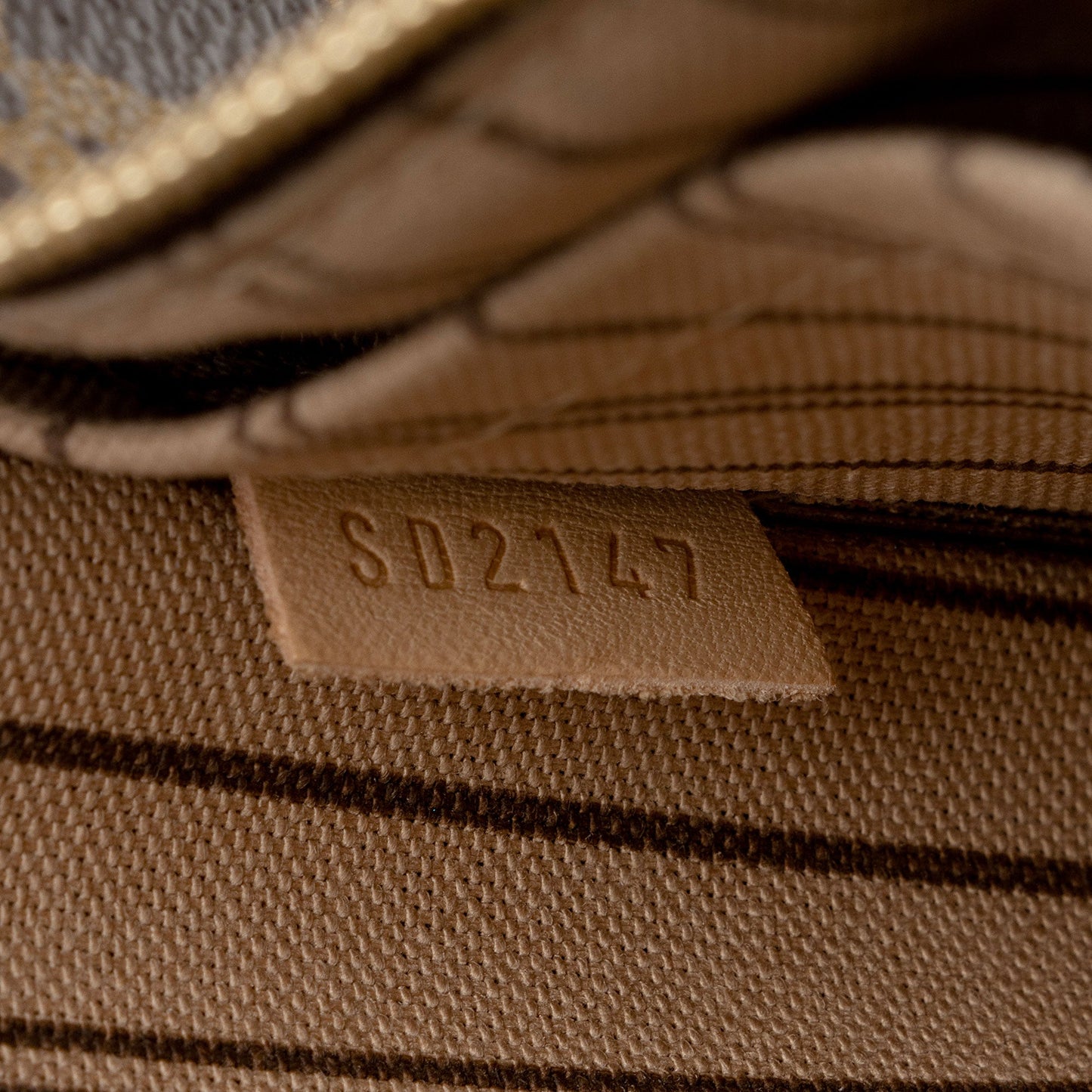 Louis Vuitton Monogram Canvas Neverfull MM Pochette (SHF-uMXdQ3)