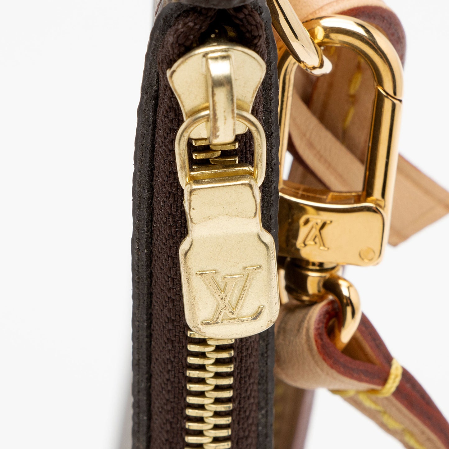 Louis Vuitton Monogram Canvas Neverfull MM Pochette (SHF-AUlFSM)