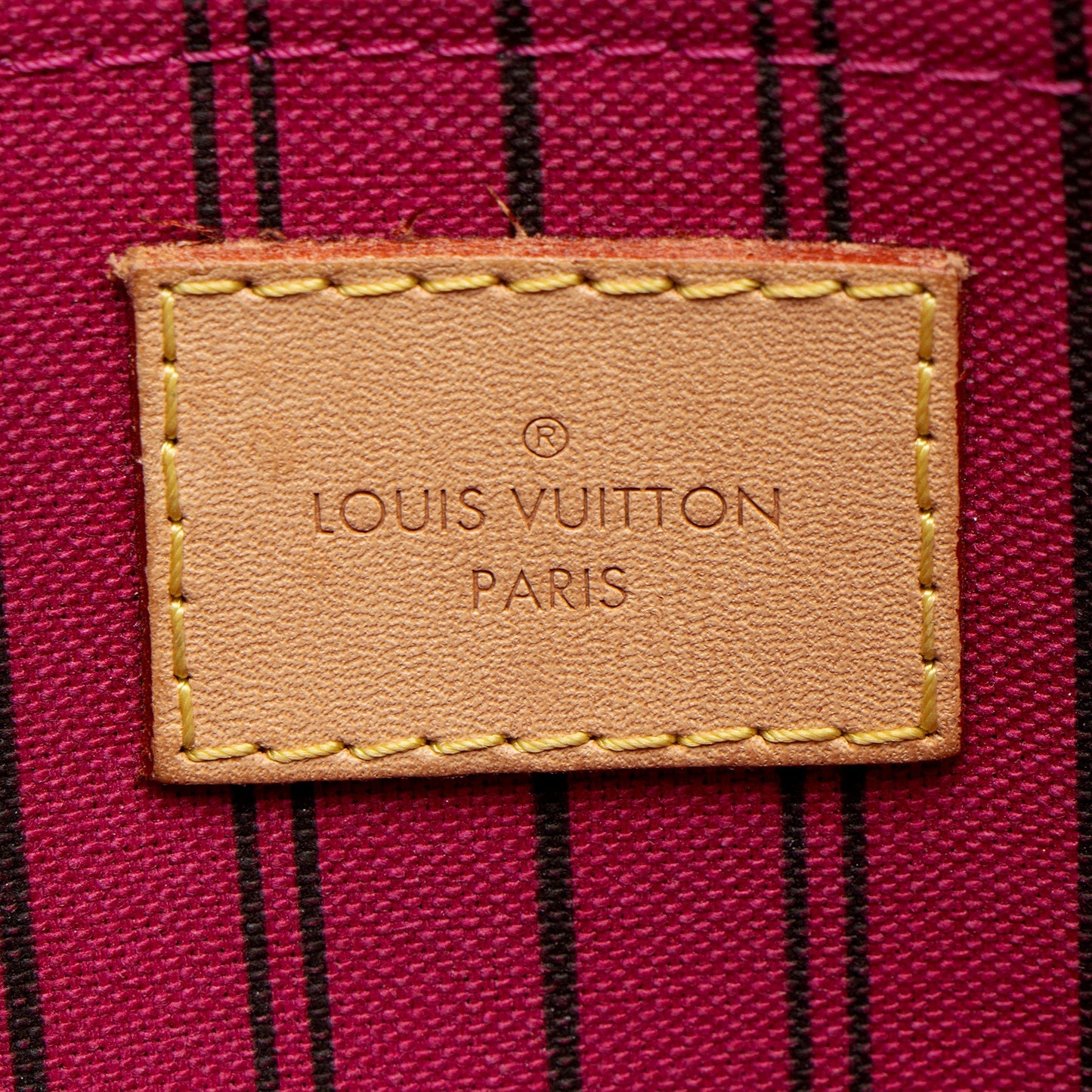Louis Vuitton Monogram Canvas Neverfull MM Pochette