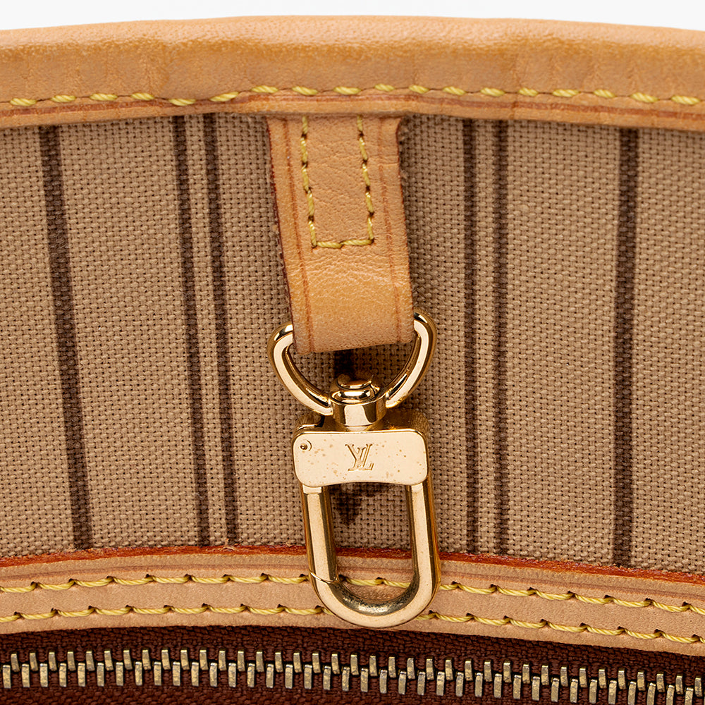 Louis Vuitton Monogram Canvas Neverfull MM Tote (SHF-20040)