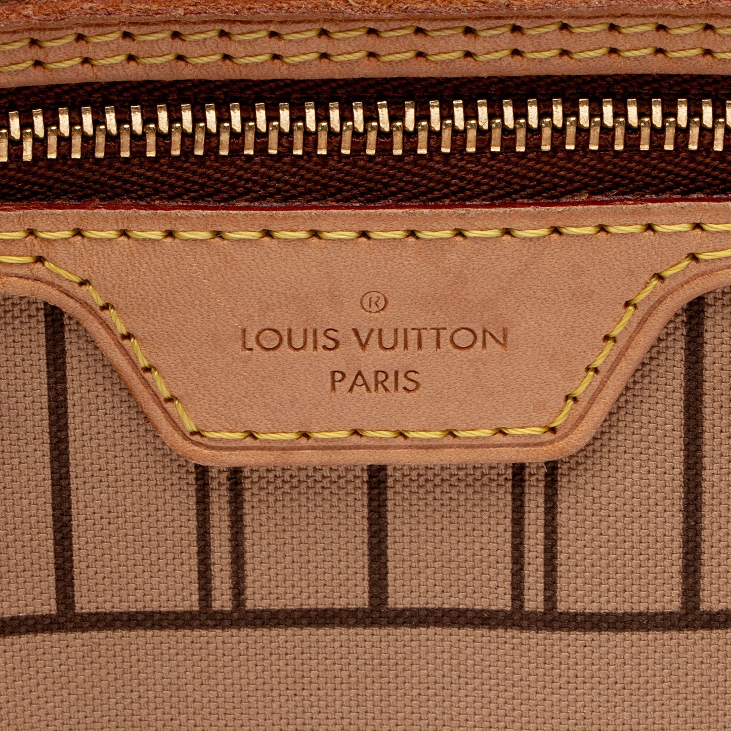 Louis Vuitton Monogram Canvas Neverfull MM Tote (SHF-k6wJSh)