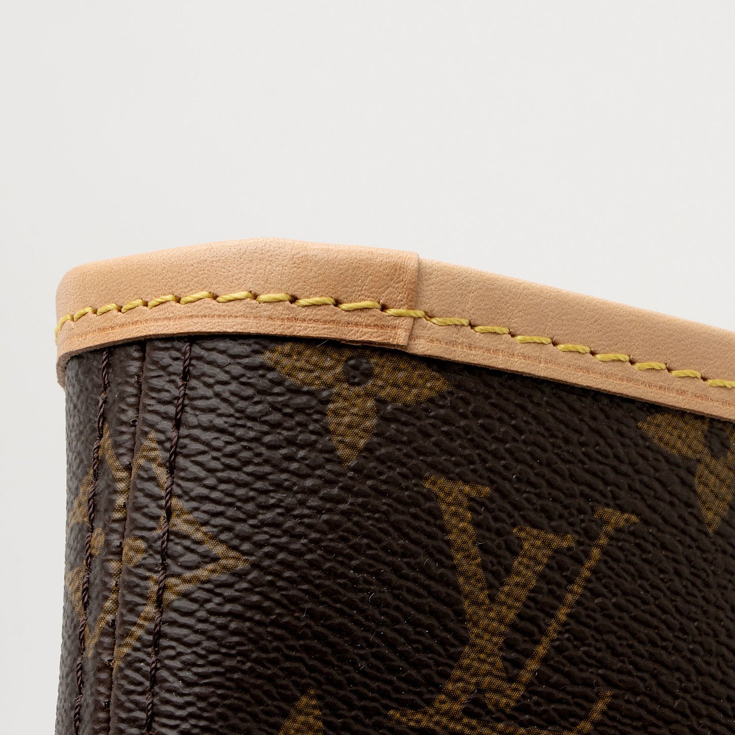 Louis Vuitton Monogram Canvas Neverfull MM Tote (SHF-dyPkMZ)