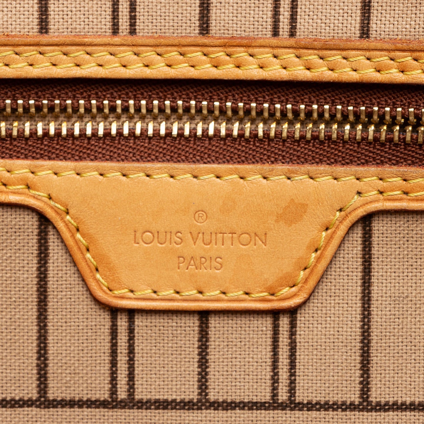 Louis Vuitton Monogram Canvas Neverfull MM Tote (SHF-gskeV5)