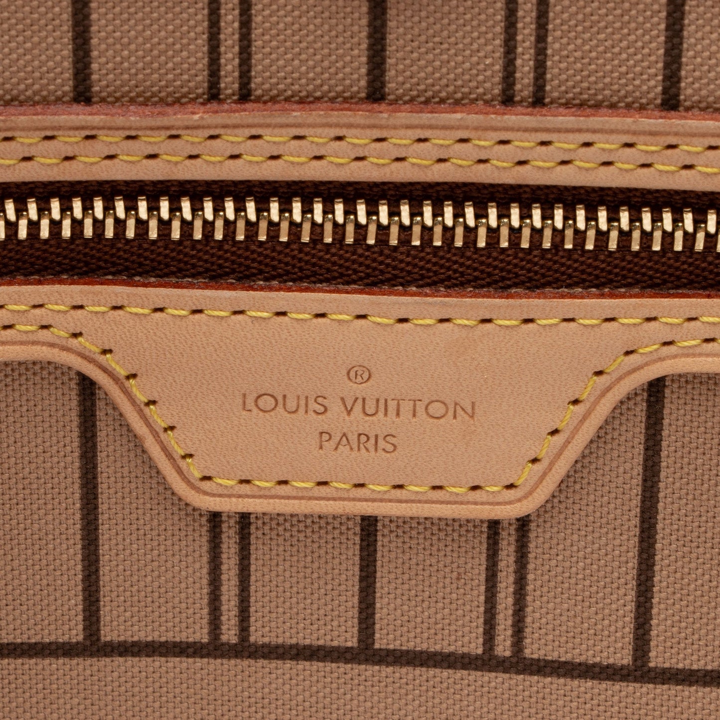 Louis Vuitton Monogram Canvas Neverfull MM Tote (SHF-SFsgl4)