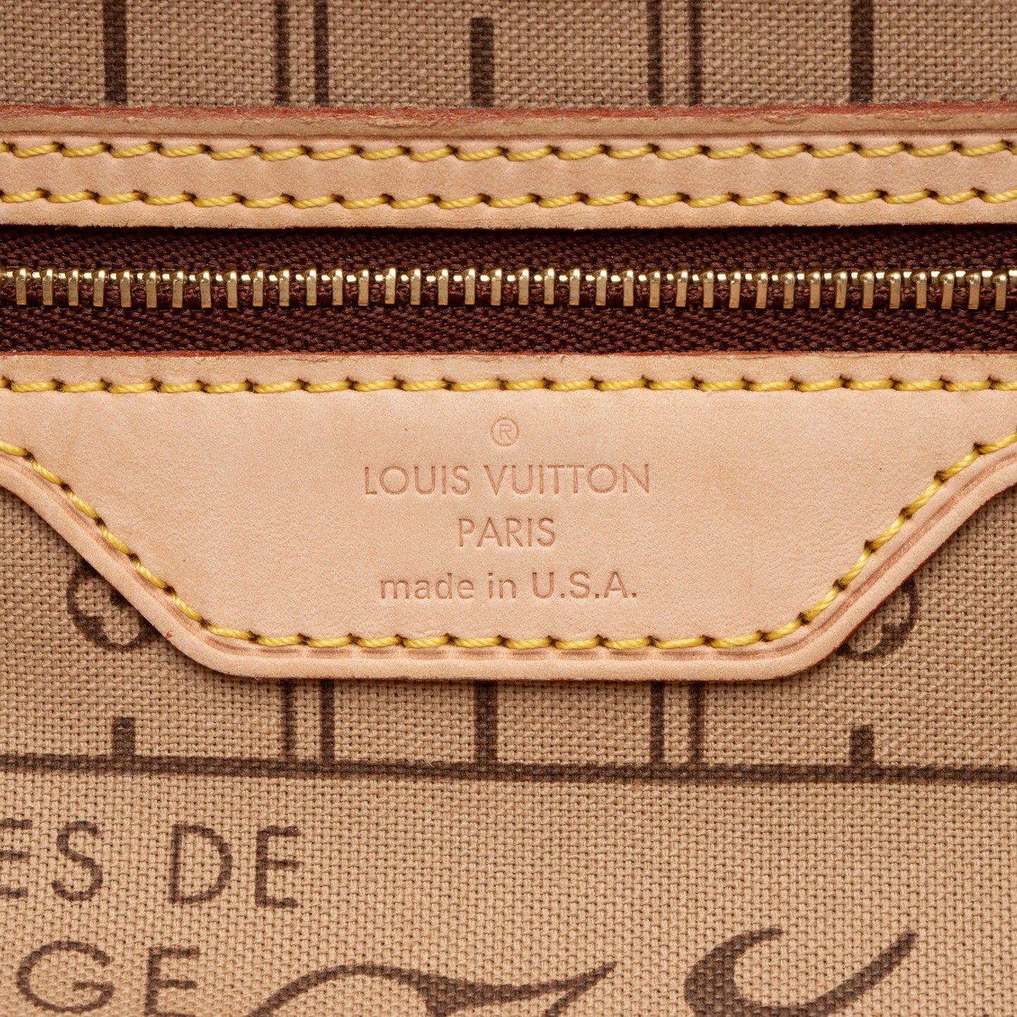 Louis Vuitton Monogram Canvas Neverfull PM Tote (SHF-adMyJN)