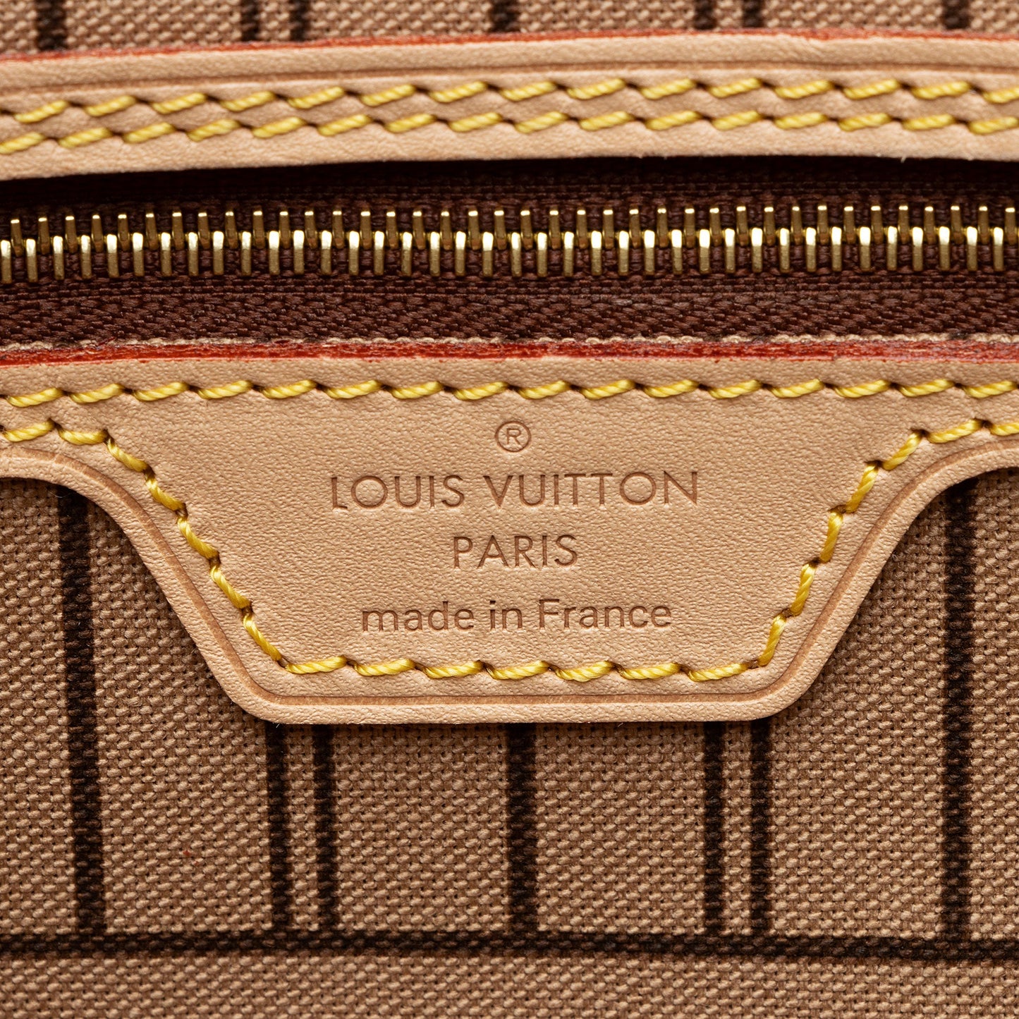 Louis Vuitton Monogram Canvas Neverfull PM Tote (SHF-iAiaWu)