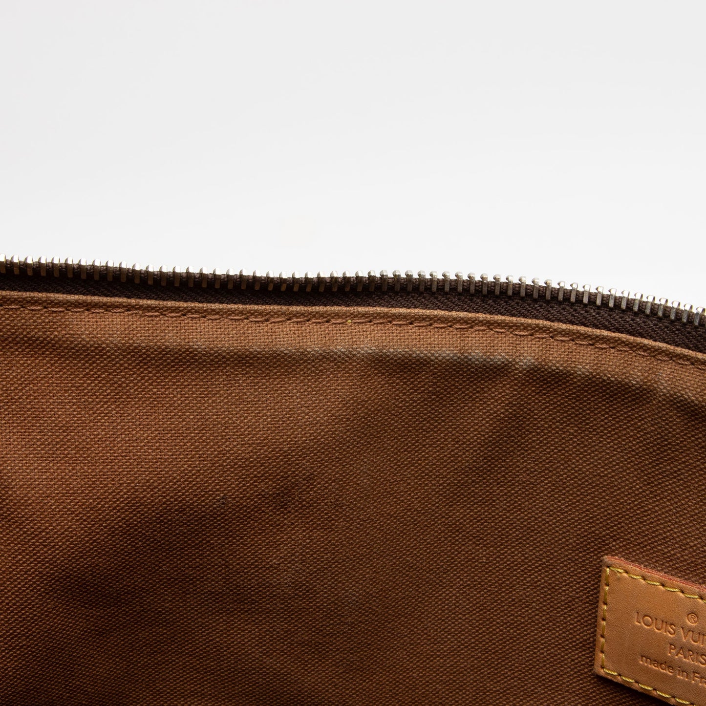 Louis Vuitton Monogram Canvas Odeon GM Shoulder Bag (SHF-Puhe6H)