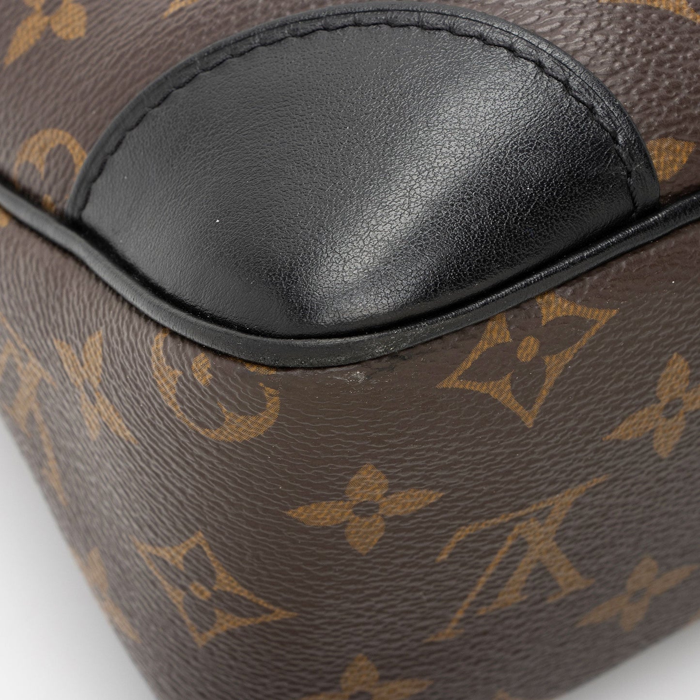 Louis Vuitton Monogram Canvas Odeon MM NM Shoulder Bag