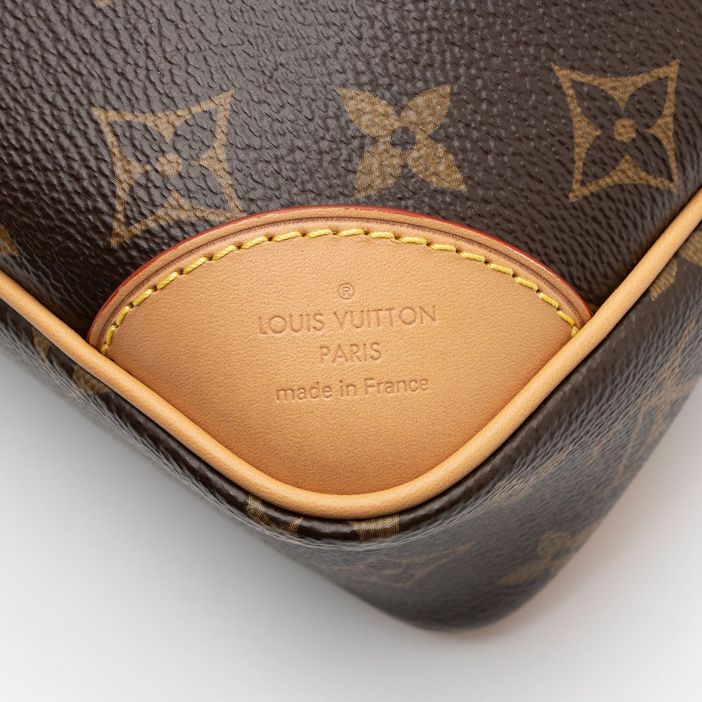 Louis Vuitton Monogram Canvas Odeon PM NM Shoulder Bag (SHF-htfmQa)