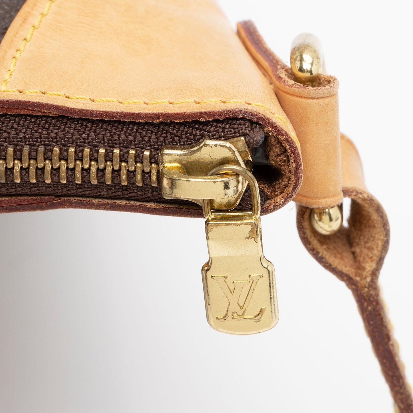 Louis Vuitton Monogram Canvas Odeon PM Shoulder Bag (SHF-2JtChz)