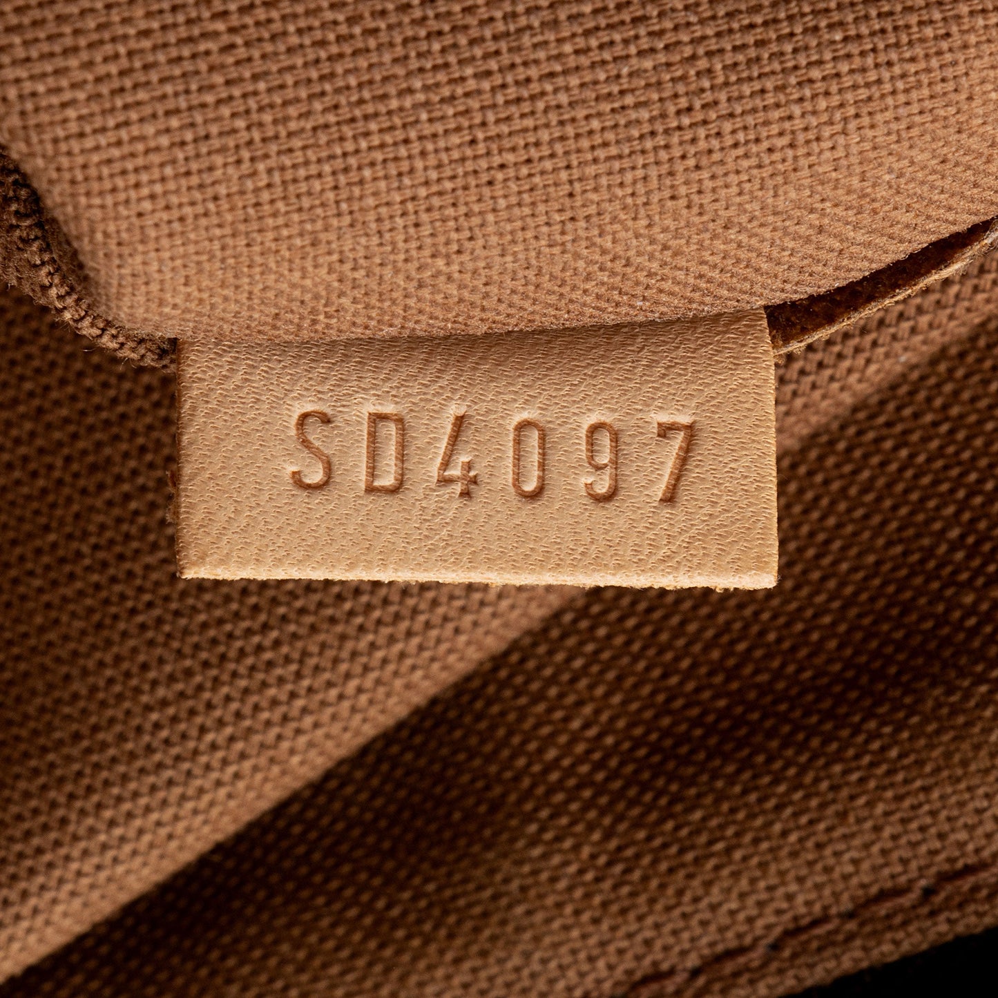 Louis Vuitton Monogram Canvas Palermo GM Tote (SHF-gdilMS)
