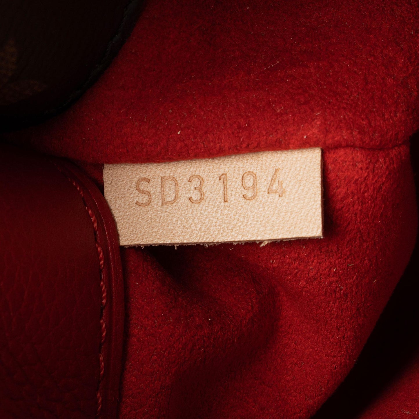Louis Vuitton Monogram Canvas Pallas BB Satchel (SHF-RvdFiz)
