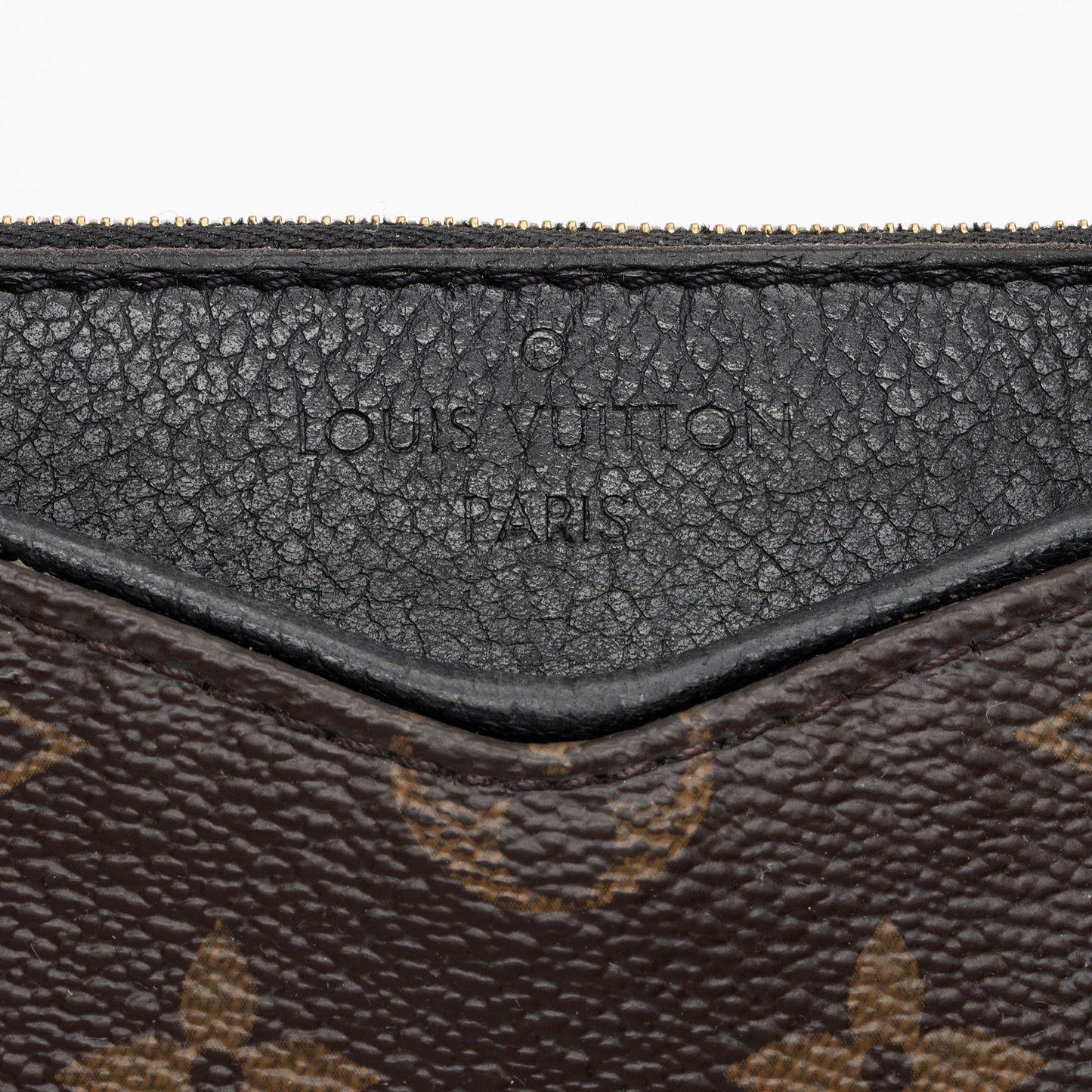 Louis Vuitton Monogram Canvas Pallas Clutch (SHF-NlhfvZ)