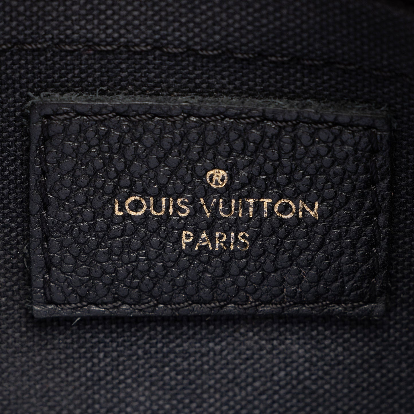 Louis Vuitton Monogram Canvas Pallas Clutch (SHF-0zekHn)