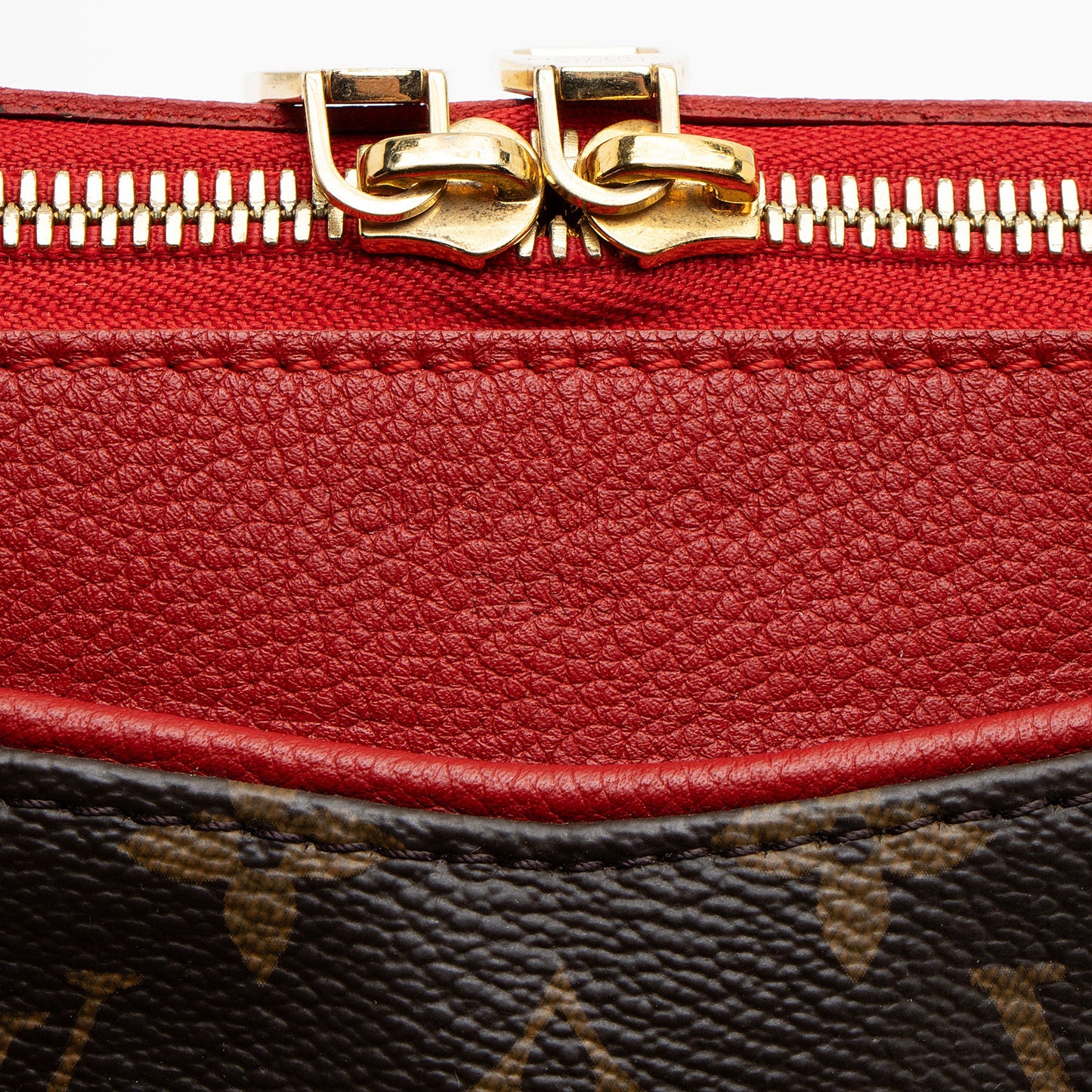 Louis Vuitton Monogram Canvas Pallas Satchel (SHF-0Uaq62)
