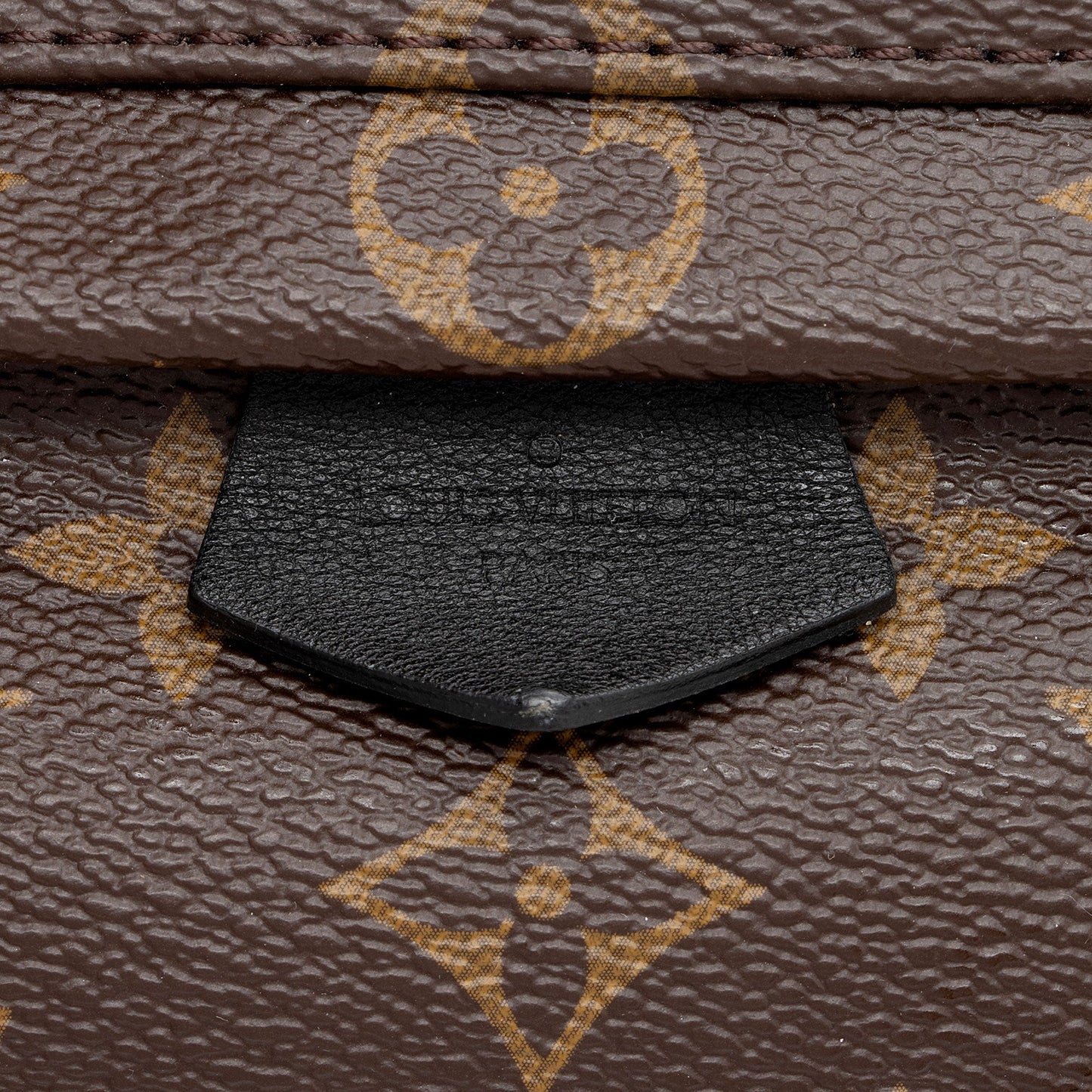 Louis Vuitton Monogram Canvas Palm Springs Mini Backpack (SHF-VmlH0l)