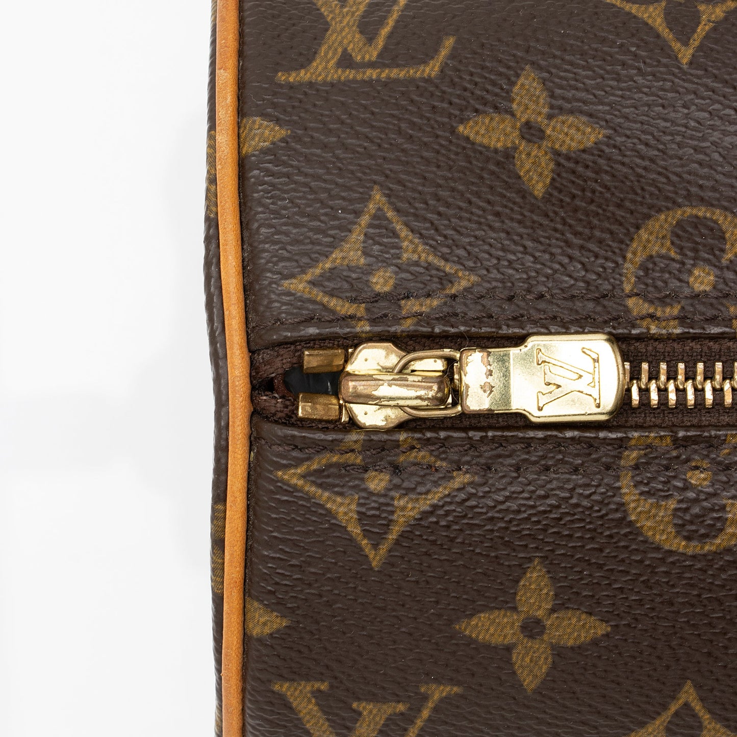 Louis Vuitton Monogram Canvas Papillon 26 Satchel (SHF-23766)