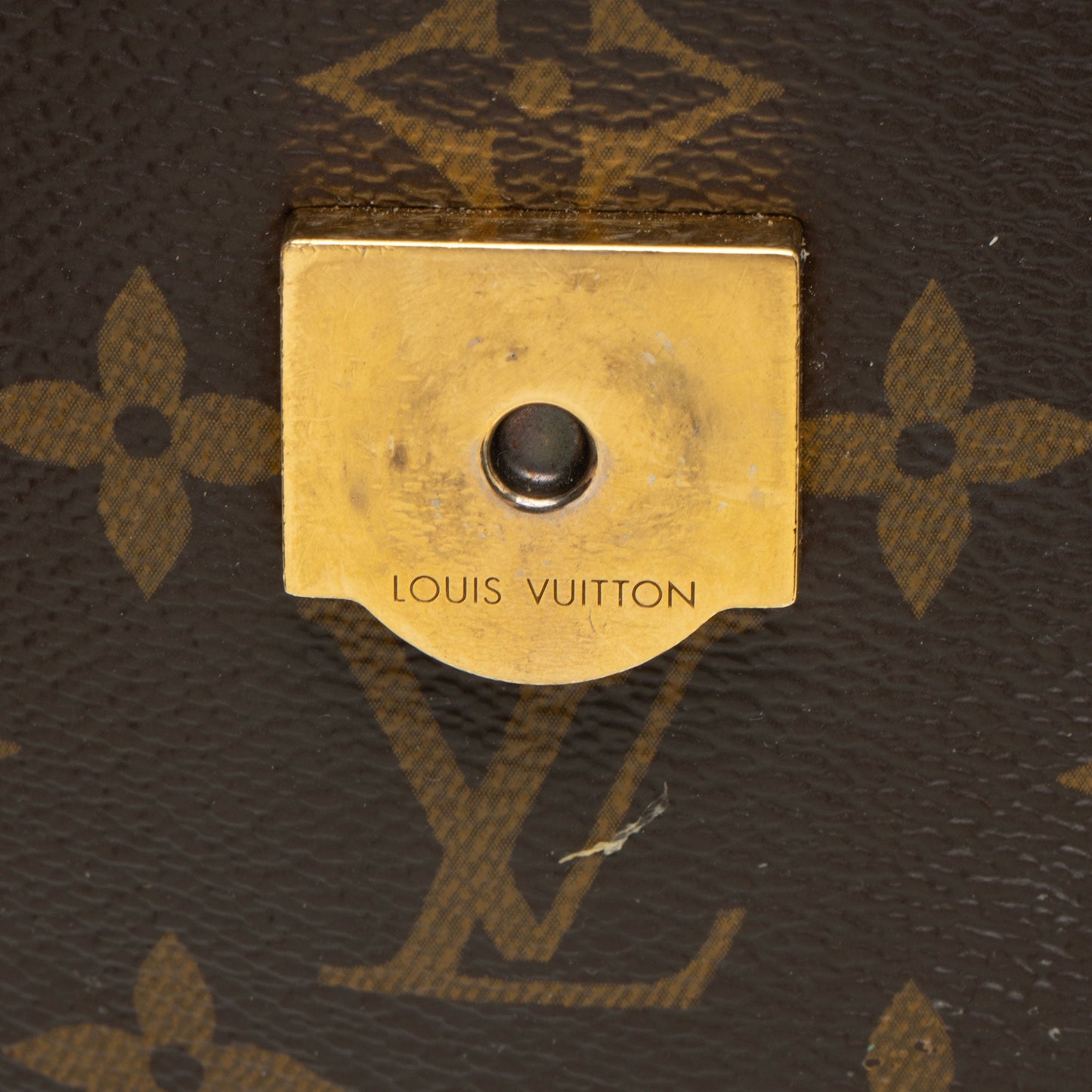 Louis Vuitton Monogram Canvas Passy Shoulder Bag -  (SHF-FyFeAZ)