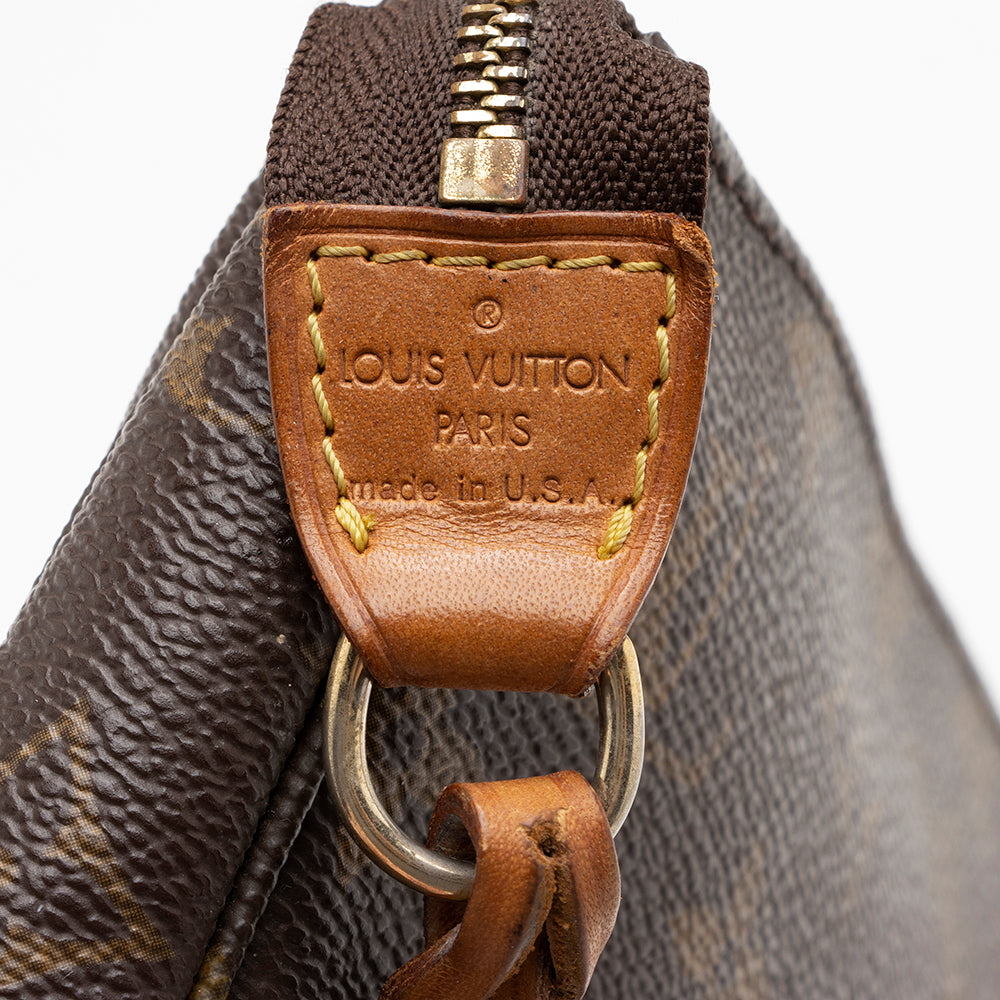 Louis Vuitton Monogram Canvas Pochette Accessoires -  (SHF-17112)
