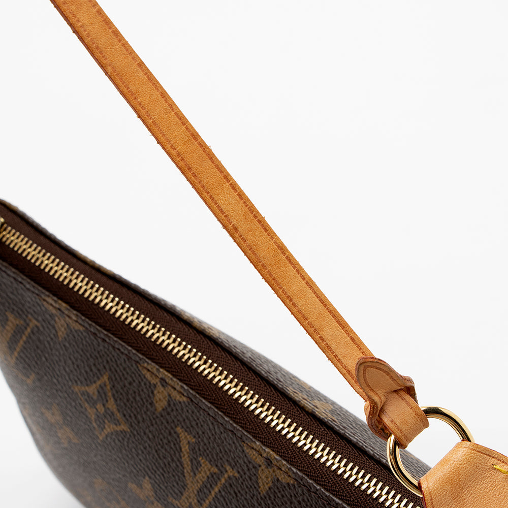 Louis Vuitton Monogram Canvas Pochette Accessoires (SHF-21055)