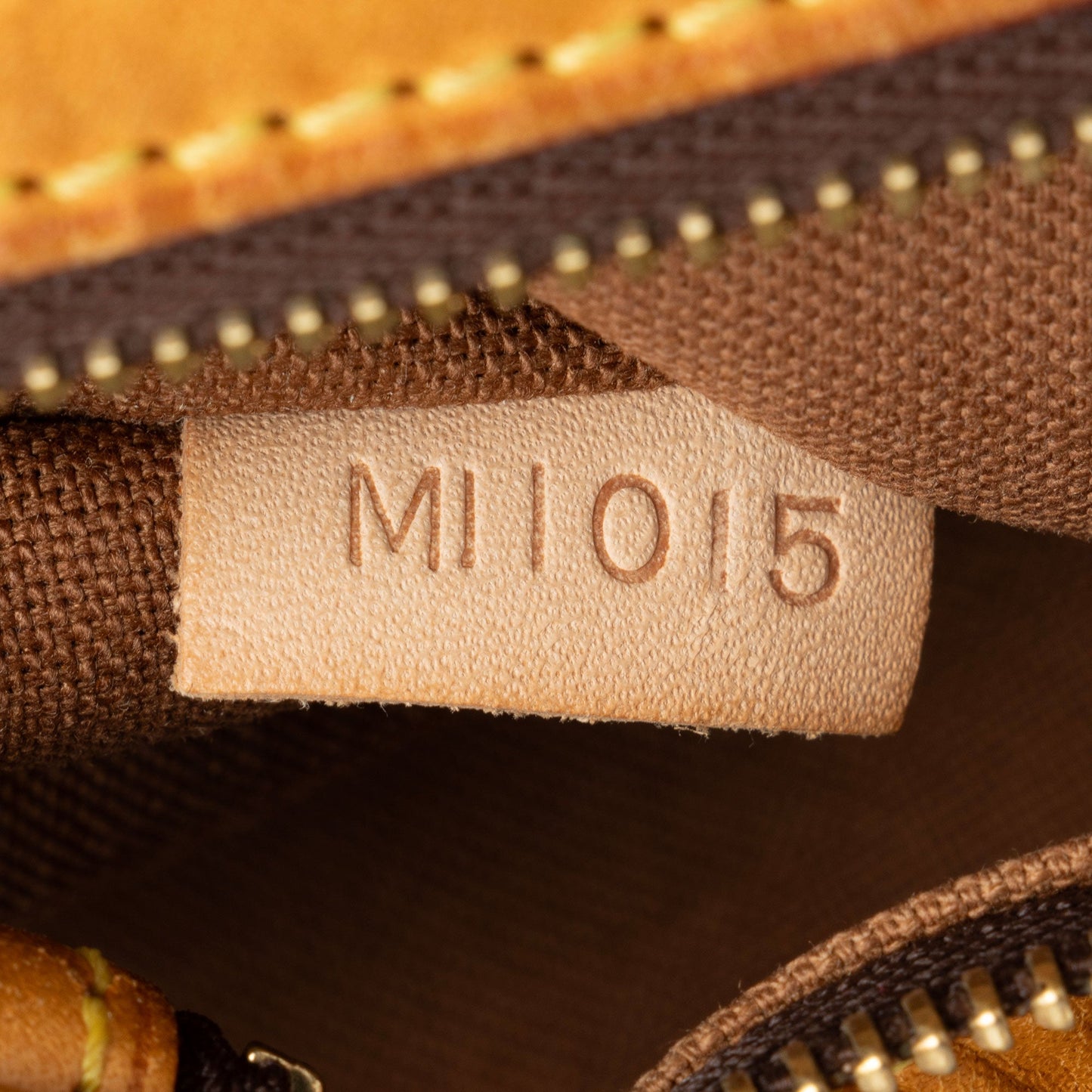 Louis Vuitton Monogram Canvas Pochette Bosphore Messenger (SHF-psSIus)