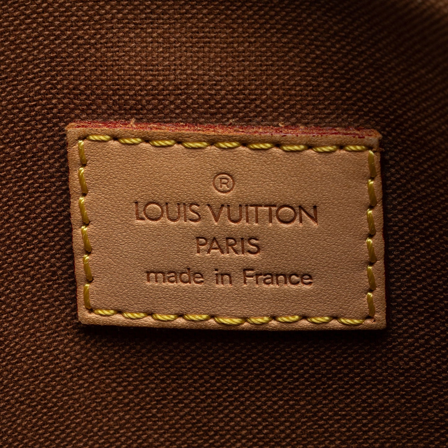 Louis Vuitton Monogram Canvas Pochette Bosphore Messenger (SHF-psSIus)
