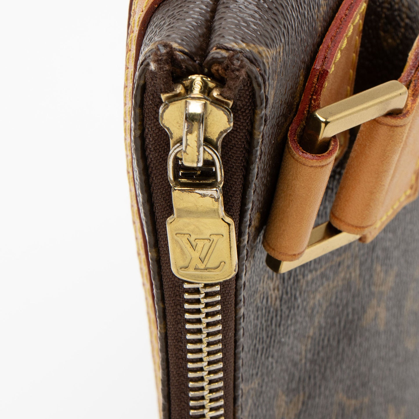 Louis Vuitton Monogram Canvas Pochette Bosphore Messenger (SHF-M14r03)