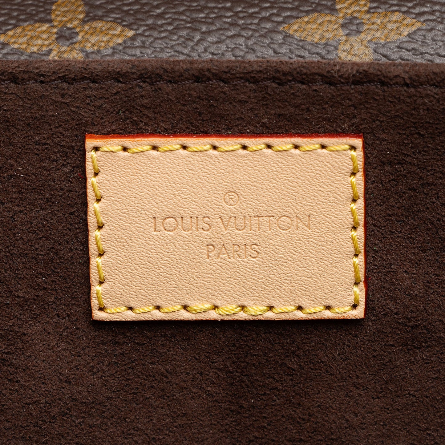 Louis Vuitton Monogram Canvas Pochette Metis E/W Shoulder Bag (SHF-AHFzgC)