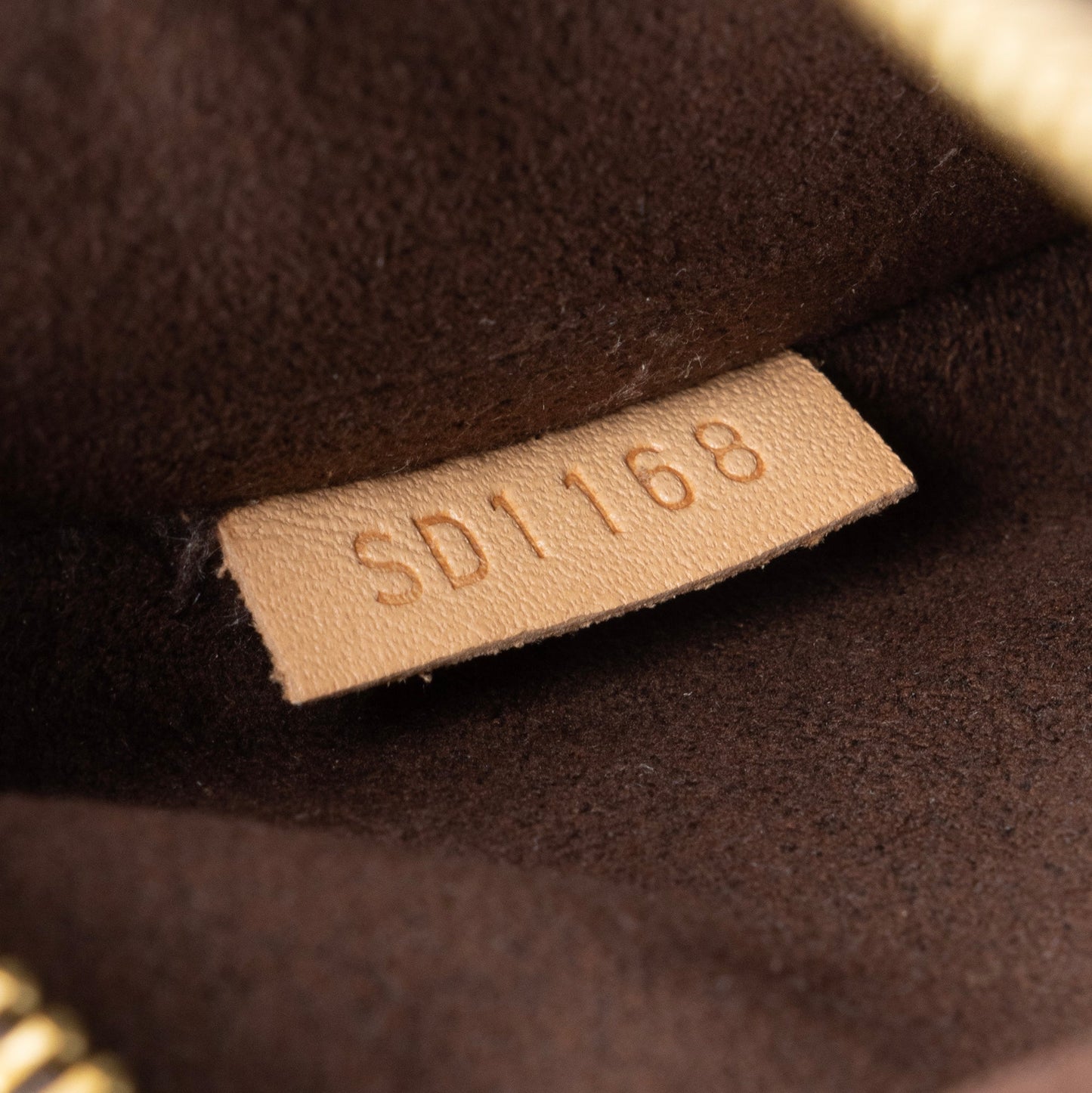 Louis Vuitton Monogram Canvas Pochette Metis Shoulder Bag (SHF-23536)
