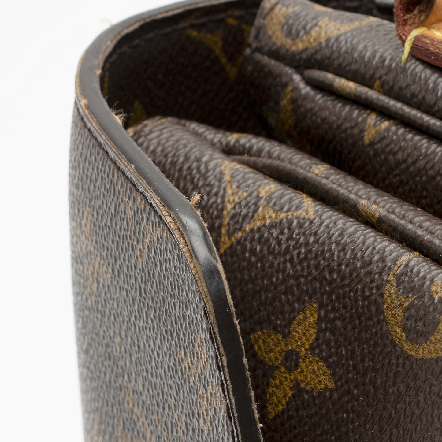 Louis Vuitton Monogram Canvas Pochette Metis Shoulder Bag (SHF-23750)
