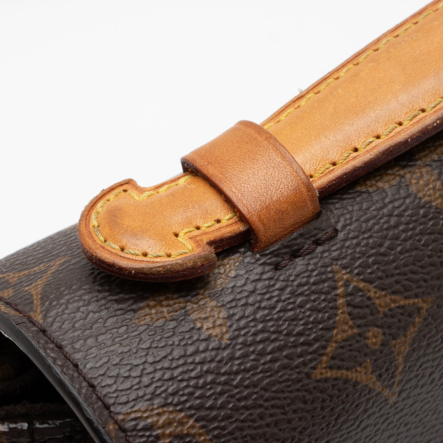 Louis Vuitton Monogram Canvas Pochette Metis Shoulder Bag (SHF-K0SV3p)