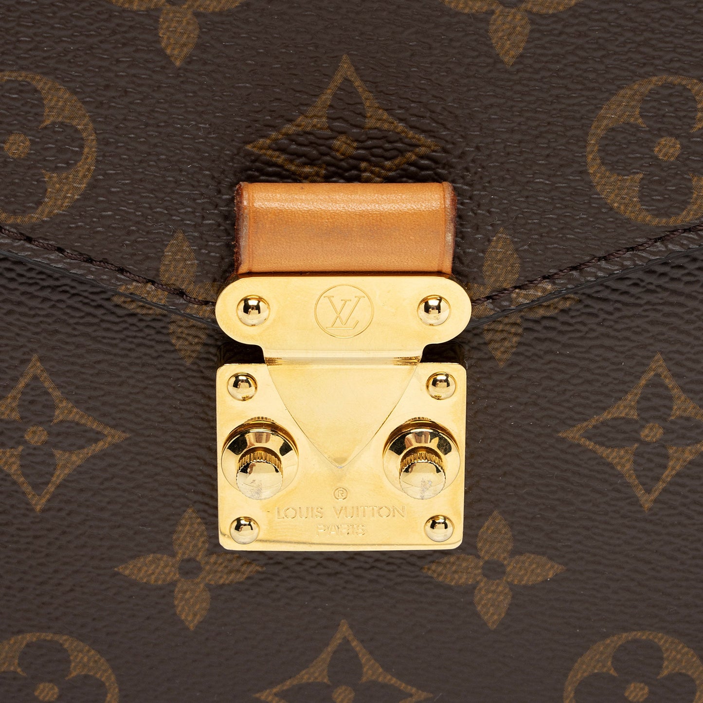 Louis Vuitton Monogram Canvas Pochette Metis Shoulder Bag (SHF-qI76Nd)