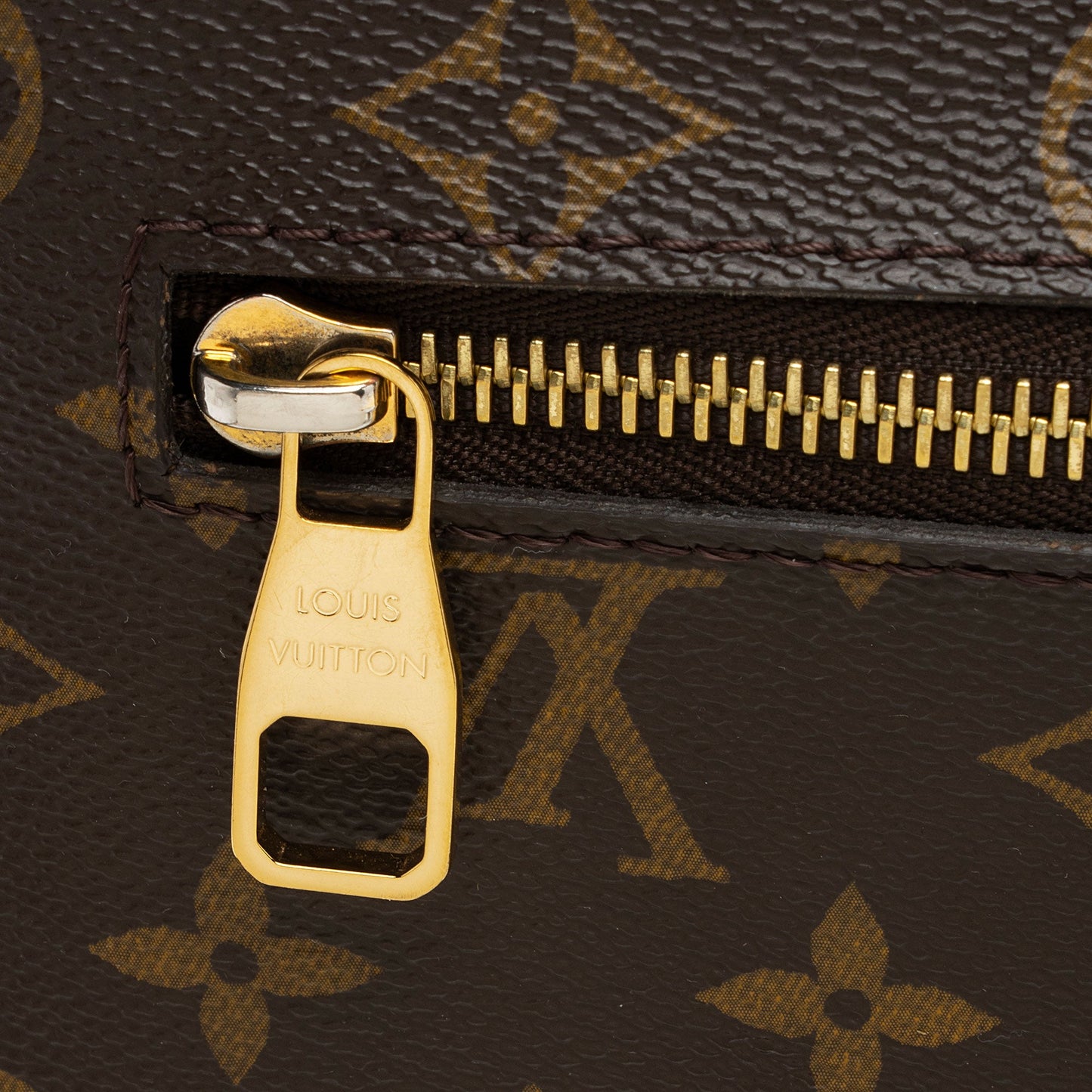 Louis Vuitton Monogram Canvas Pochette Metis Shoulder Bag (SHF-gGqxLi)