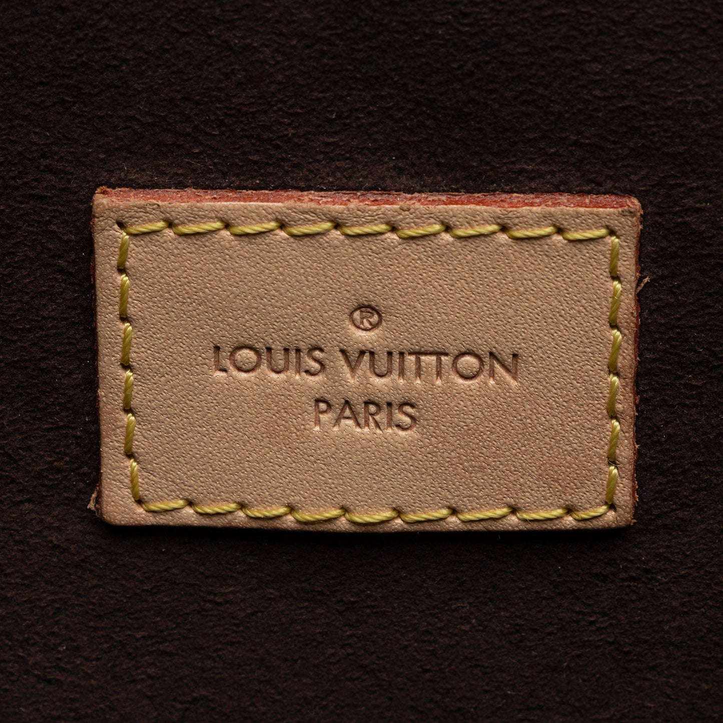 Louis Vuitton Monogram Canvas Pochette Metis Shoulder Bag (SHF-ANnulA)