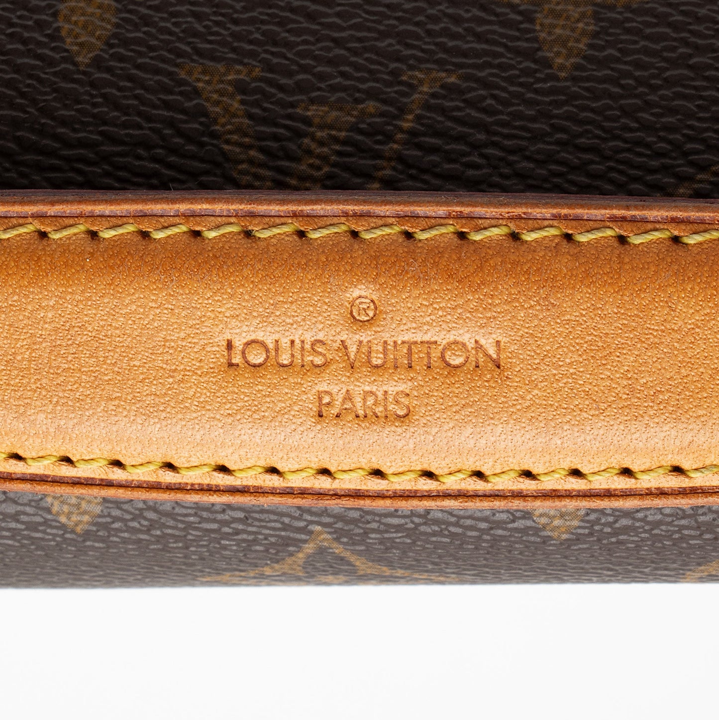 Louis Vuitton Monogram Canvas Pochette Metis Shoulder Bag (SHF-ANnulA)