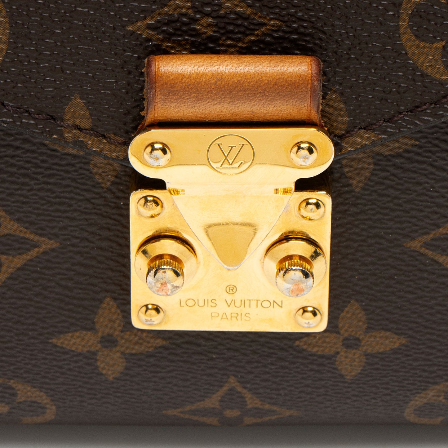 Louis Vuitton Monogram Canvas Pochette Metis Shoulder Bag