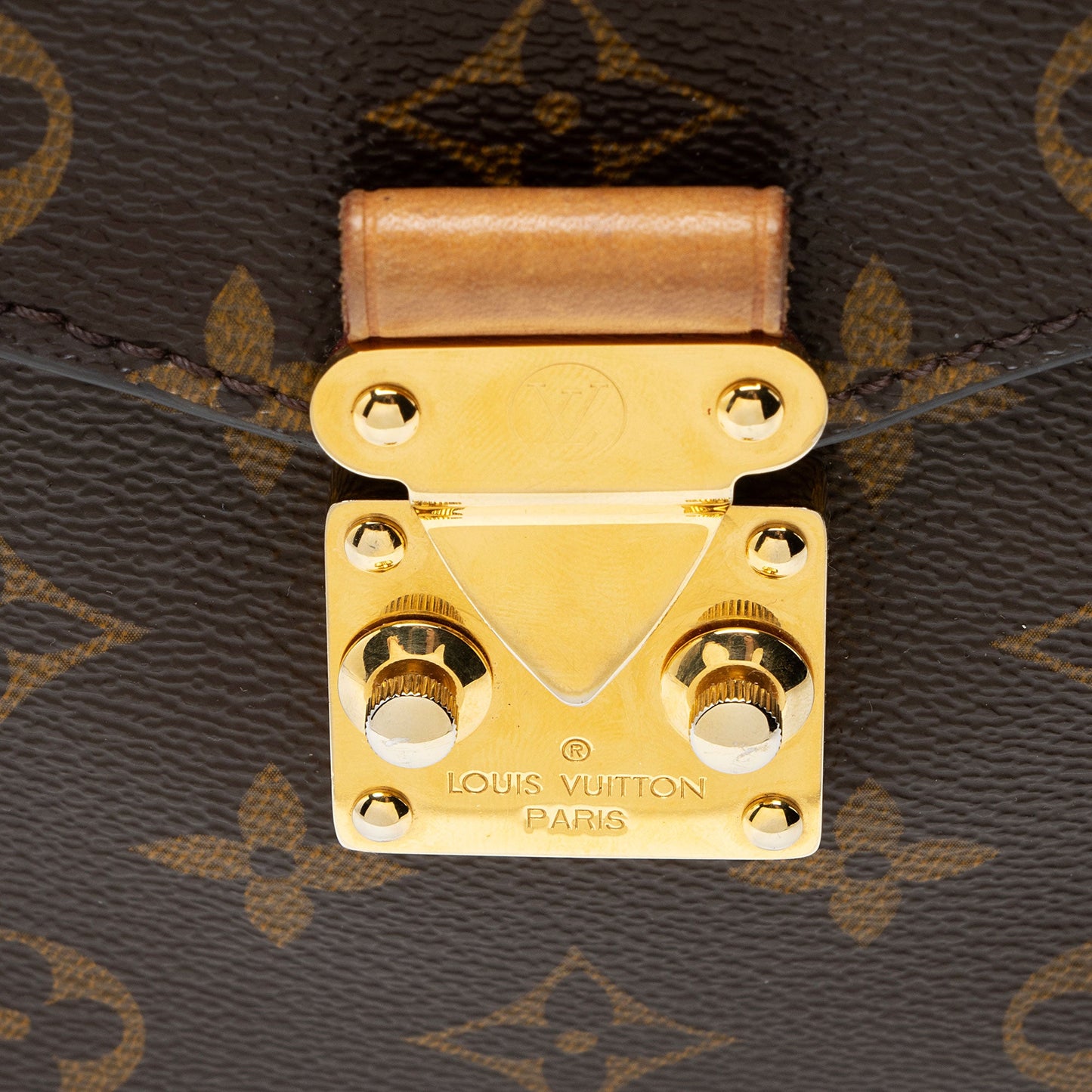 Louis Vuitton Monogram Canvas Pochette Metis Shoulder Bag
