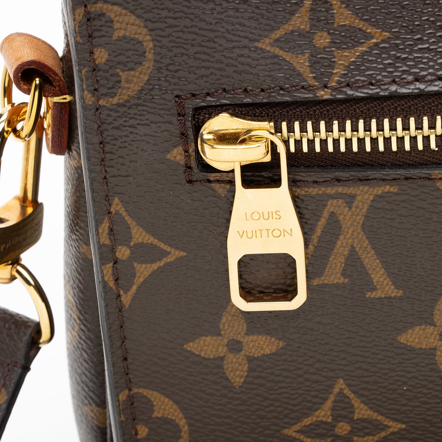 Louis Vuitton Monogram Canvas Pochette Metis Shoulder Bag