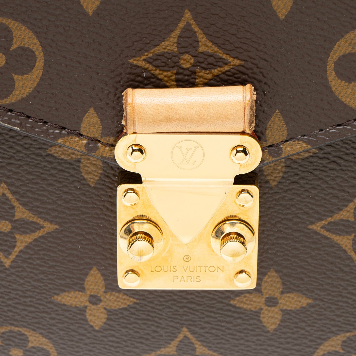 Louis Vuitton Monogram Canvas Pochette Metis Shoulder Bag