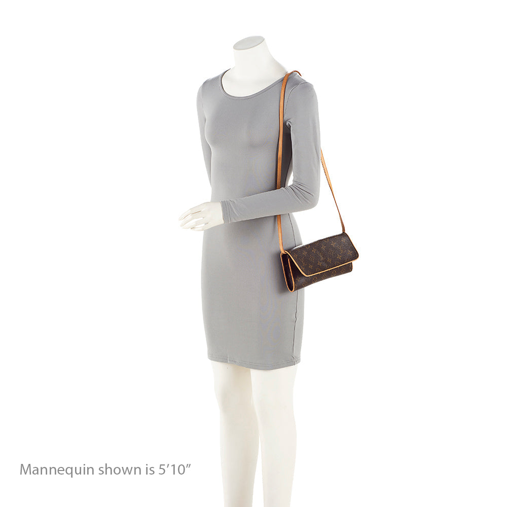 Louis Vuitton Monogram Canvas Pochette Twin GM Shoulder Bag (SHF-20315)