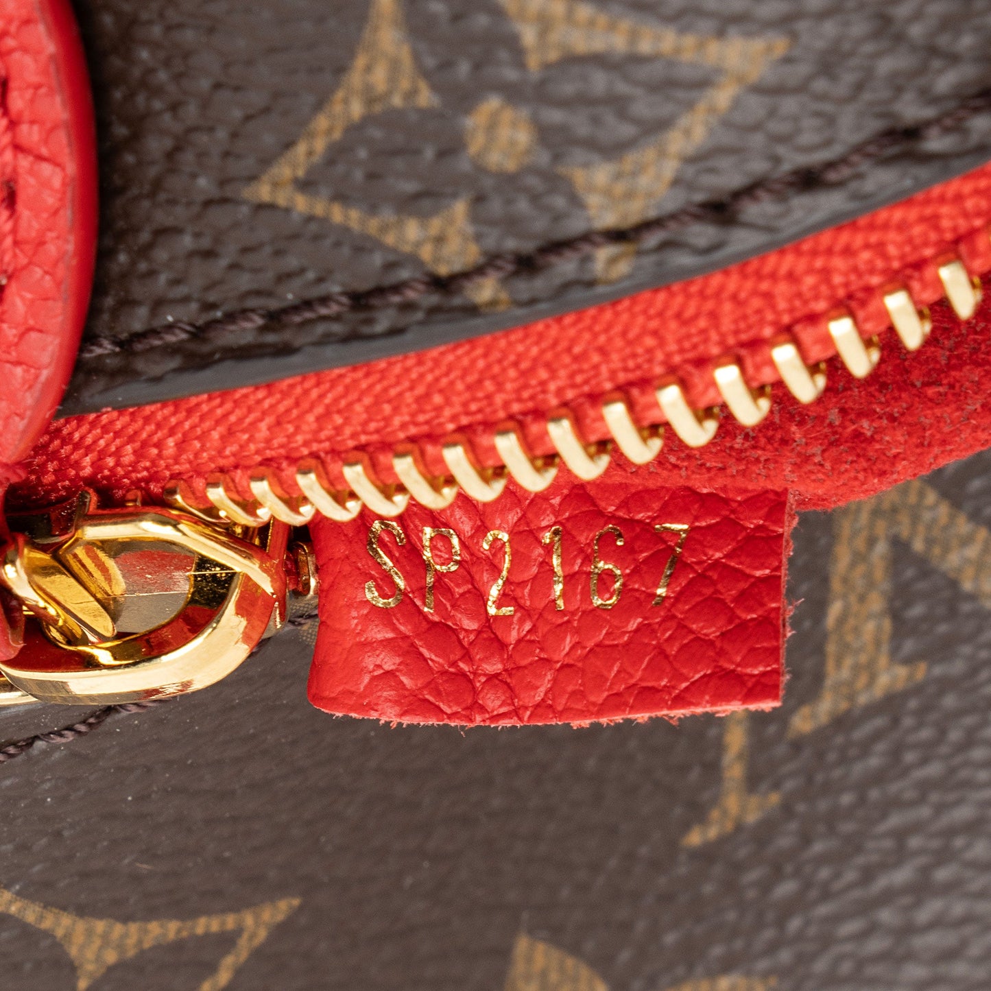 Louis Vuitton Monogram Canvas Popincourt PM Satchel (SHF-9wOnok)
