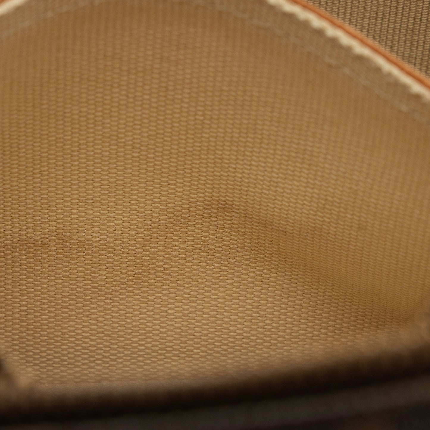 Louis Vuitton Monogram Canvas Reporter PM Messenger (SHF-aQkHd4)