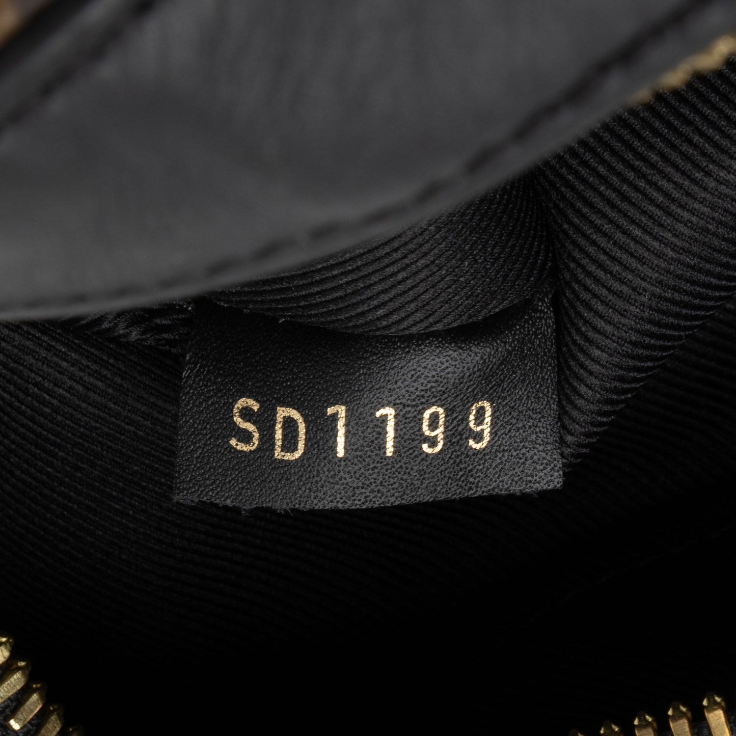 Louis Vuitton Monogram Canvas Saintonge Shoulder Bag (SHF-ETFrLO)