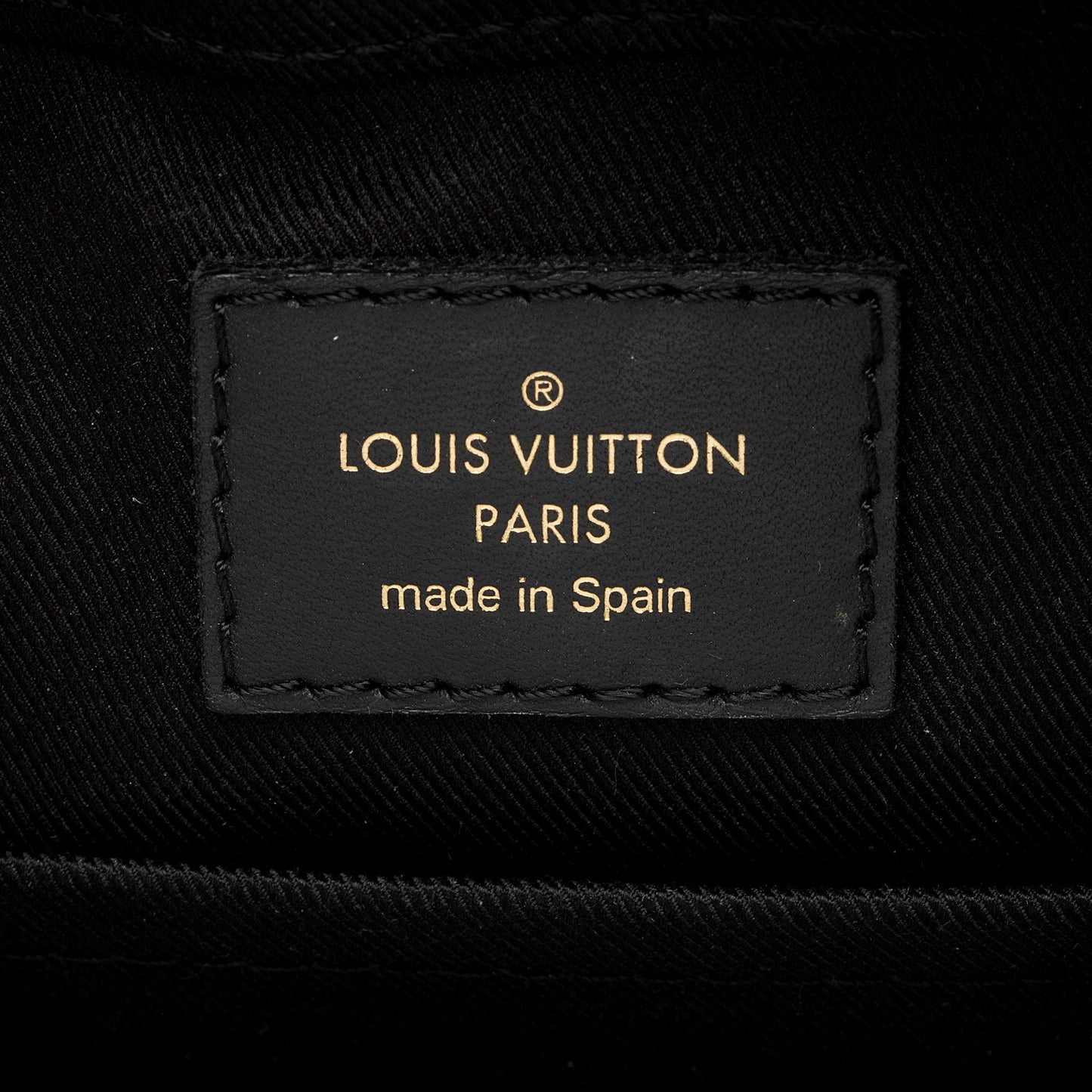 Louis Vuitton Monogram Canvas Saintonge Shoulder Bag (SHF-KJ1v9Y)