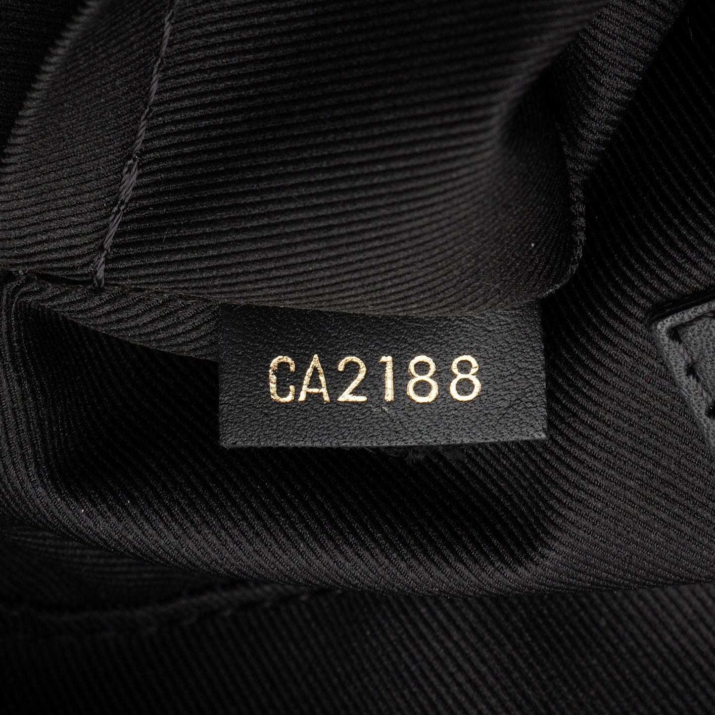 Louis Vuitton Monogram Canvas Saintonge Shoulder Bag (SHF-N8bW4b)