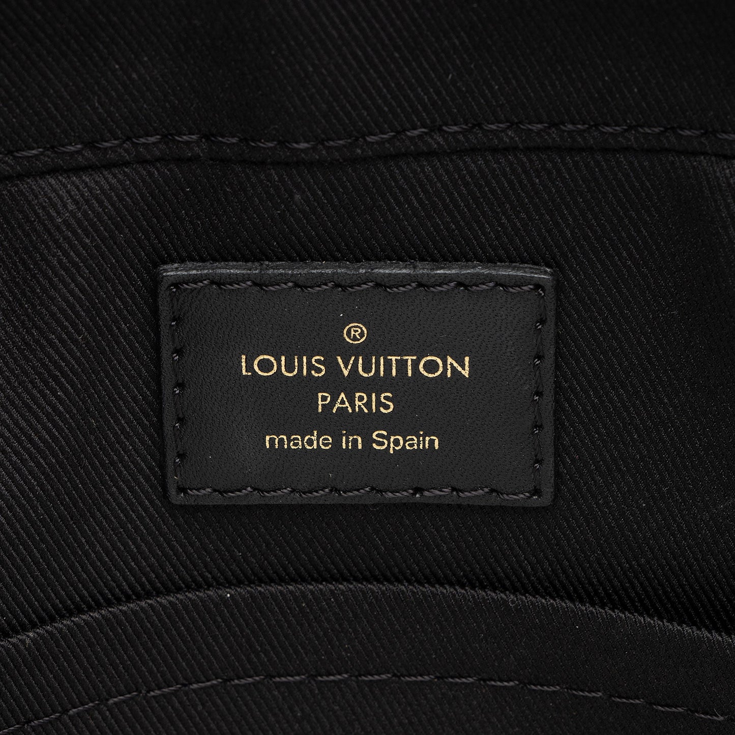 Louis Vuitton Monogram Canvas Saintonge Shoulder Bag (SHF-N8bW4b)