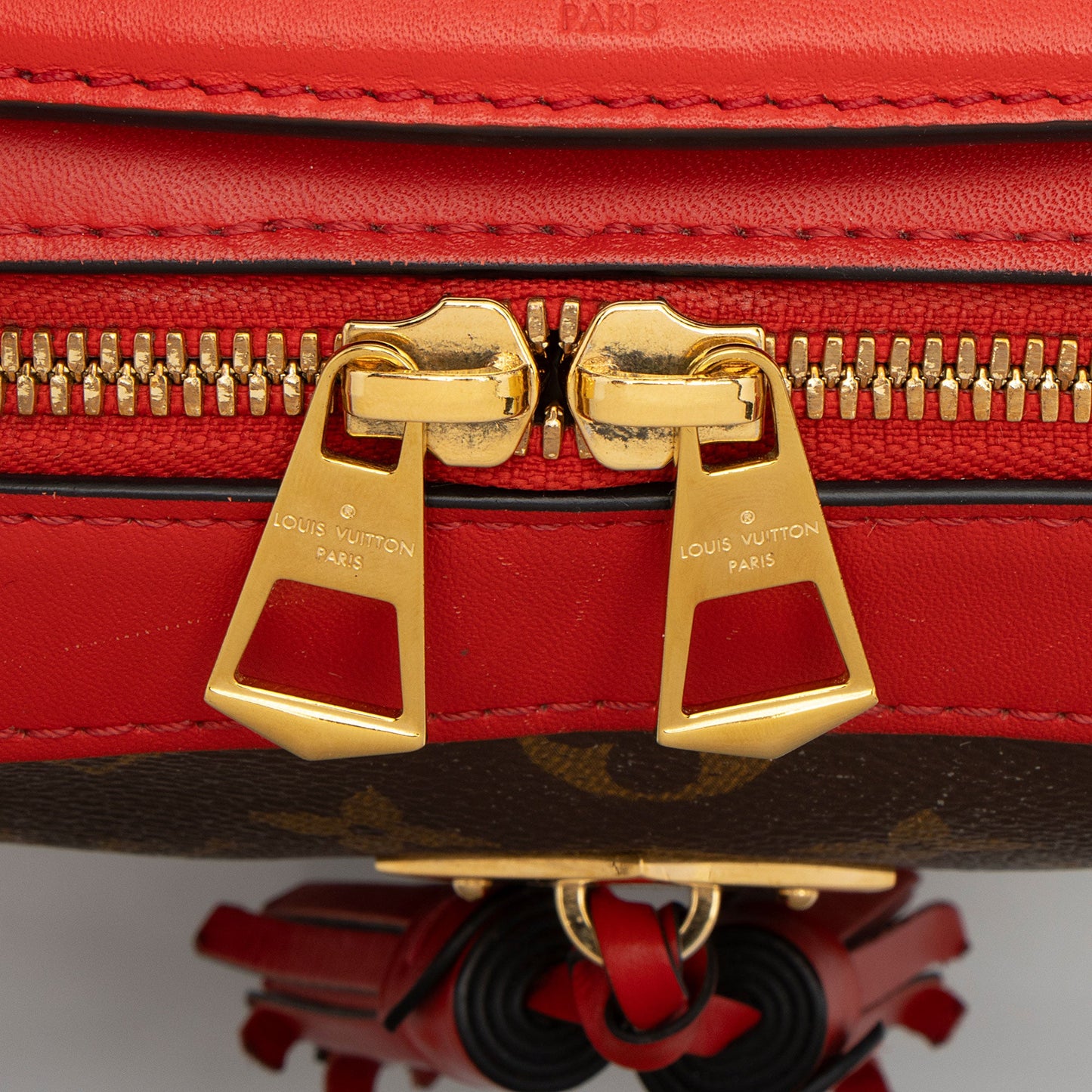Louis Vuitton Monogram Canvas Saintonge Shoulder Bag
