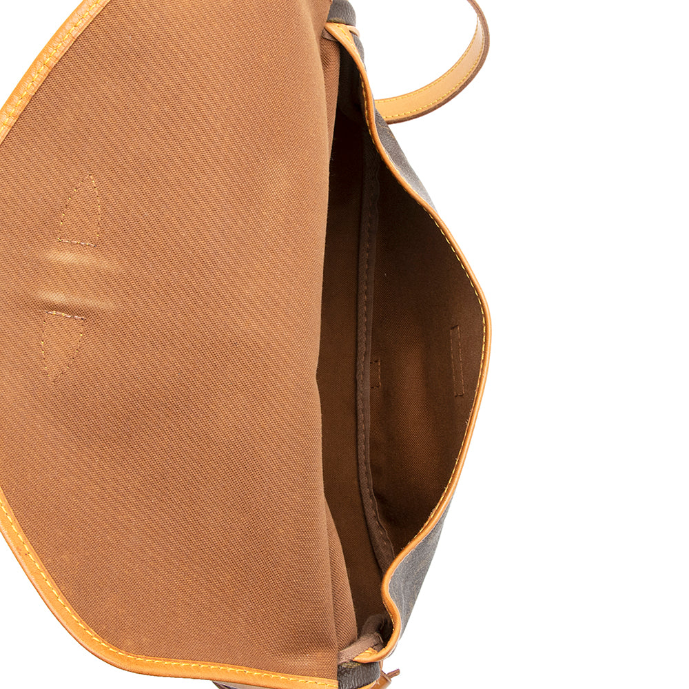 Louis Vuitton Vintage Monogram Canvas Saumur 30 Messenger Bag -  (SHF-20345)
