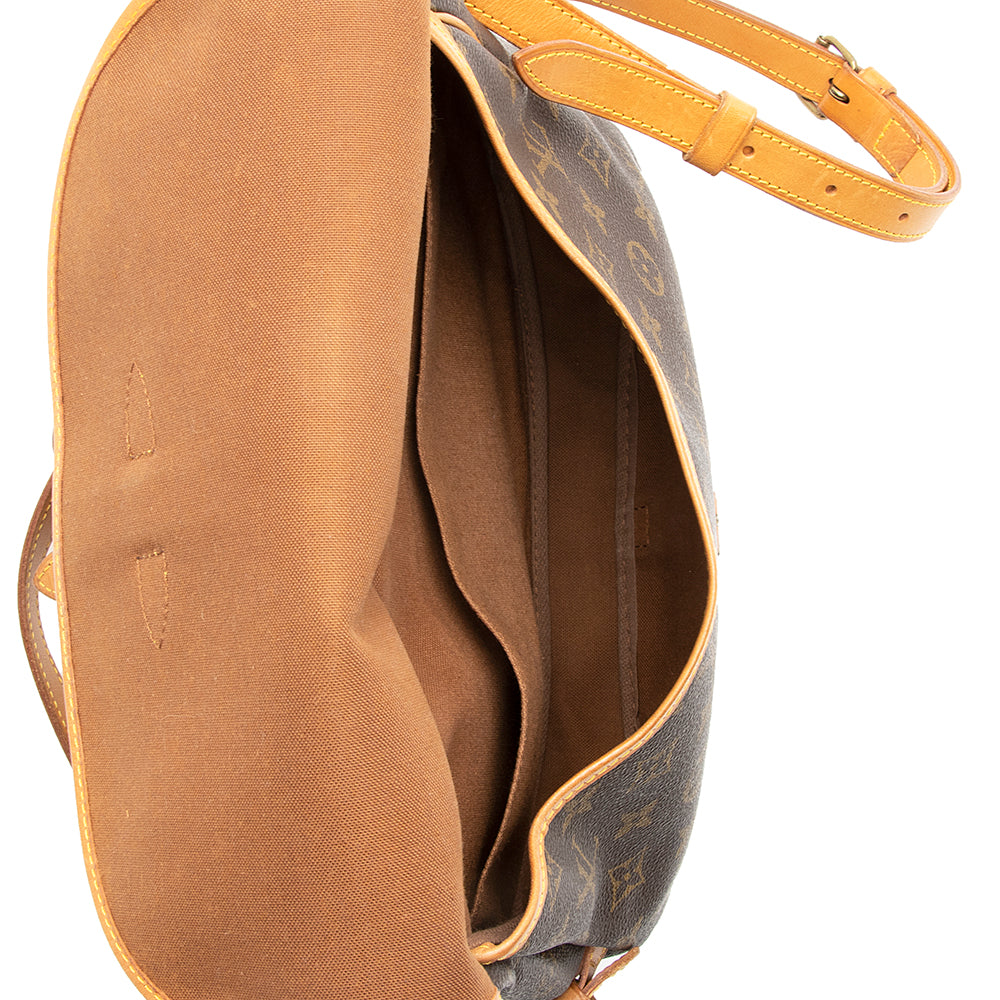 Louis Vuitton Vintage Monogram Canvas Saumur 30 Messenger Bag -  (SHF-20345)