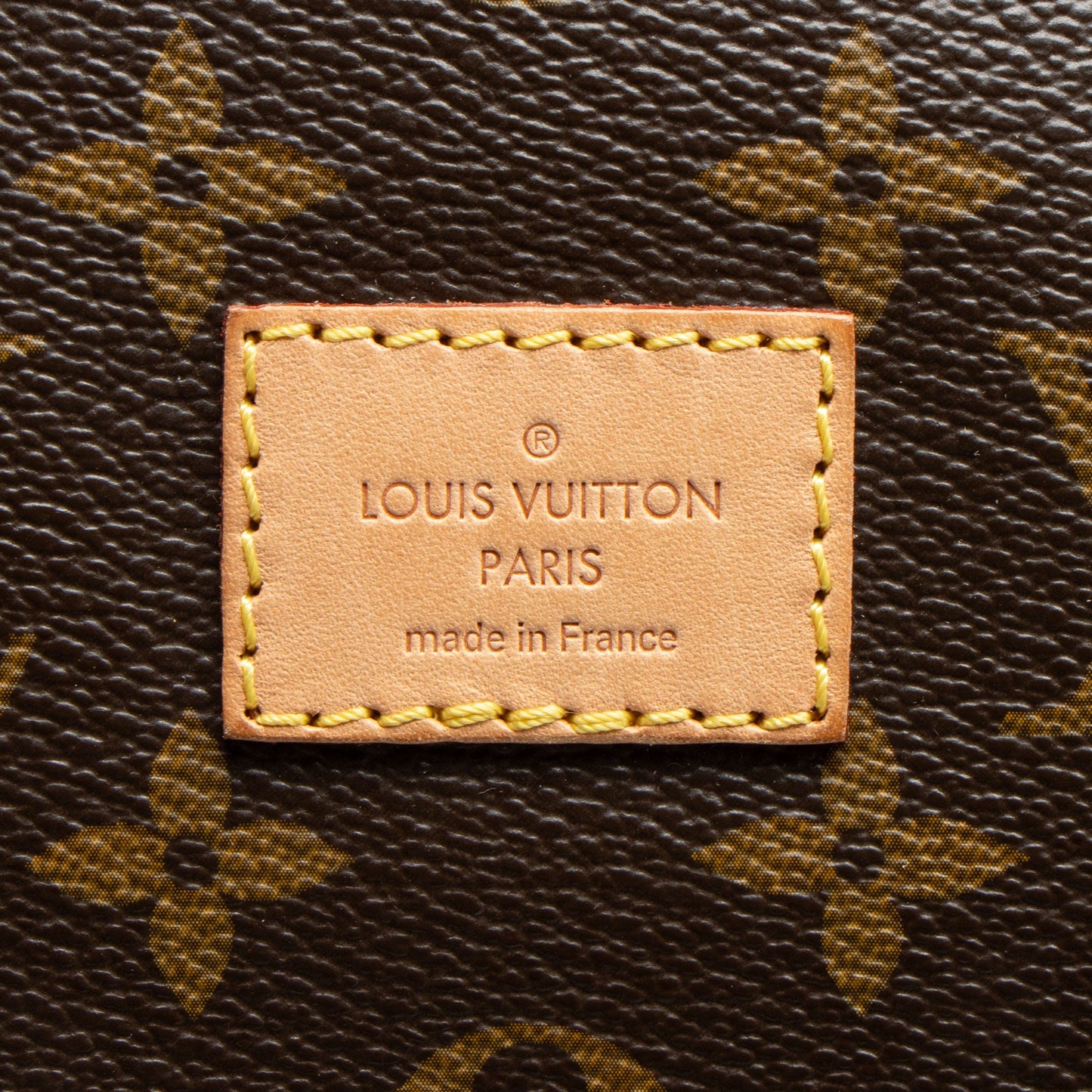 Louis Vuitton Monogram Canvas Saumur GM Messenger